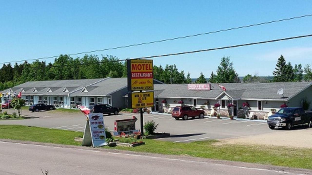 هوبويل كيب Fundy Rocks Motel المظهر الخارجي الصورة